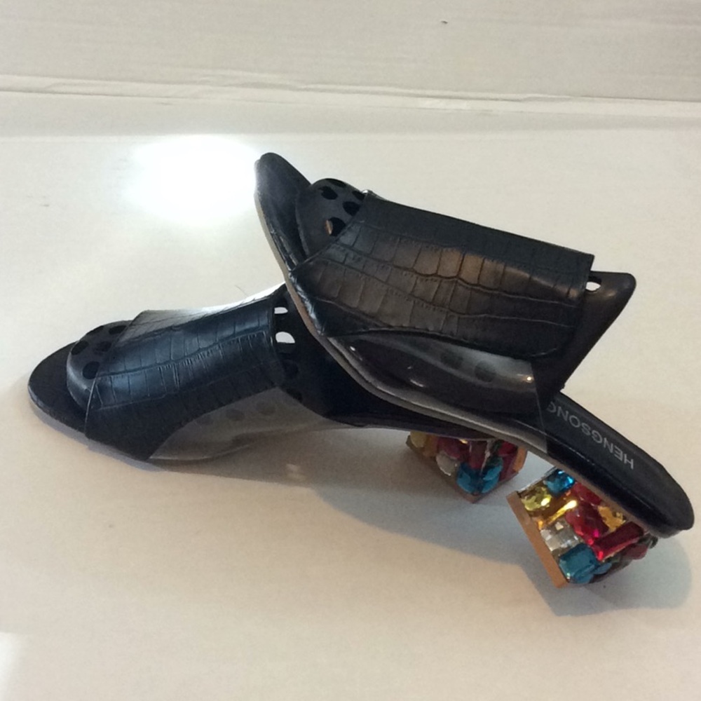 Women Black Clear Slip On